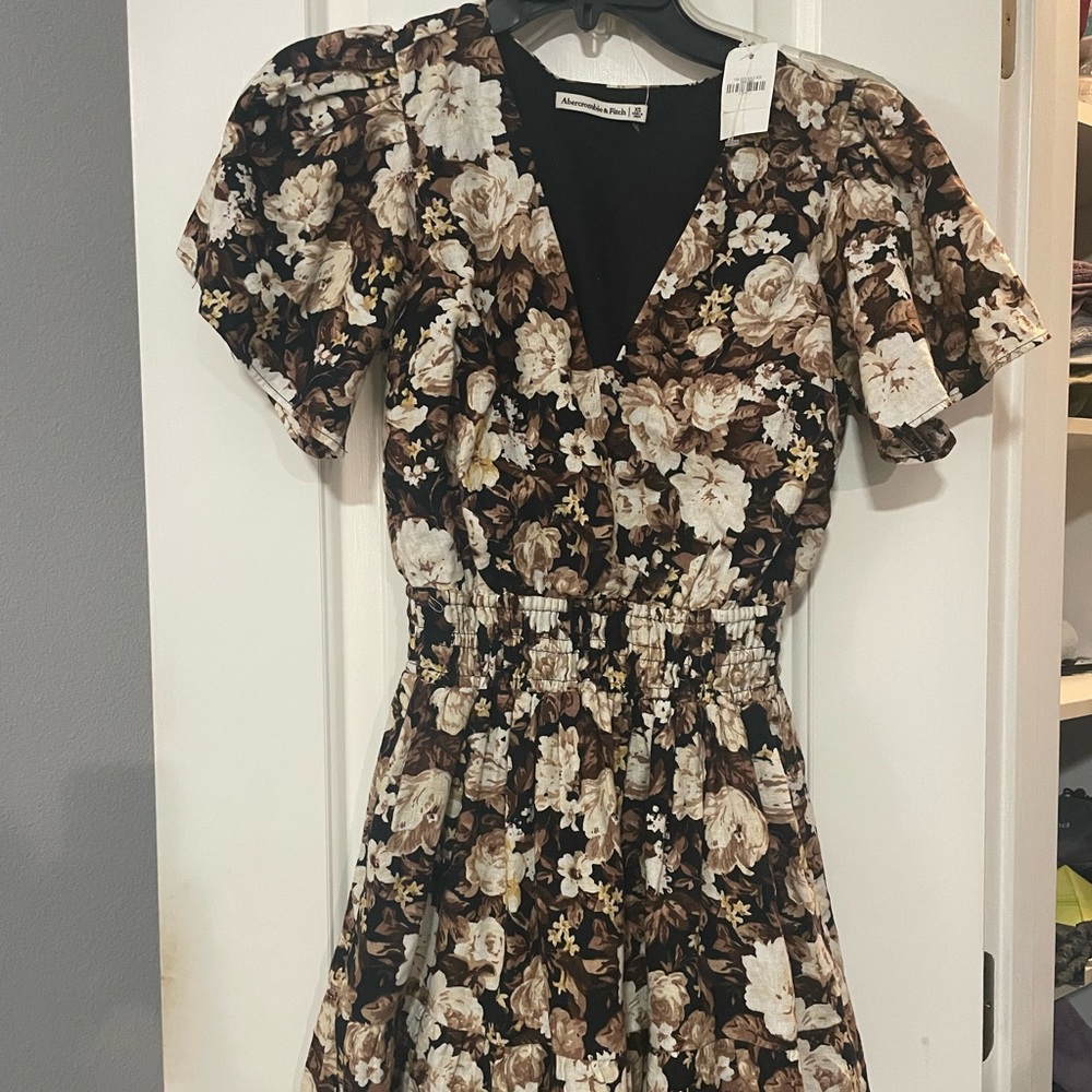 Floral Puff Sleeve Dress